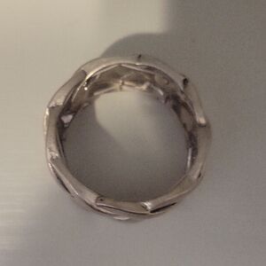 Chic Silver tone basket Weave Pattern Stretch Bracelet